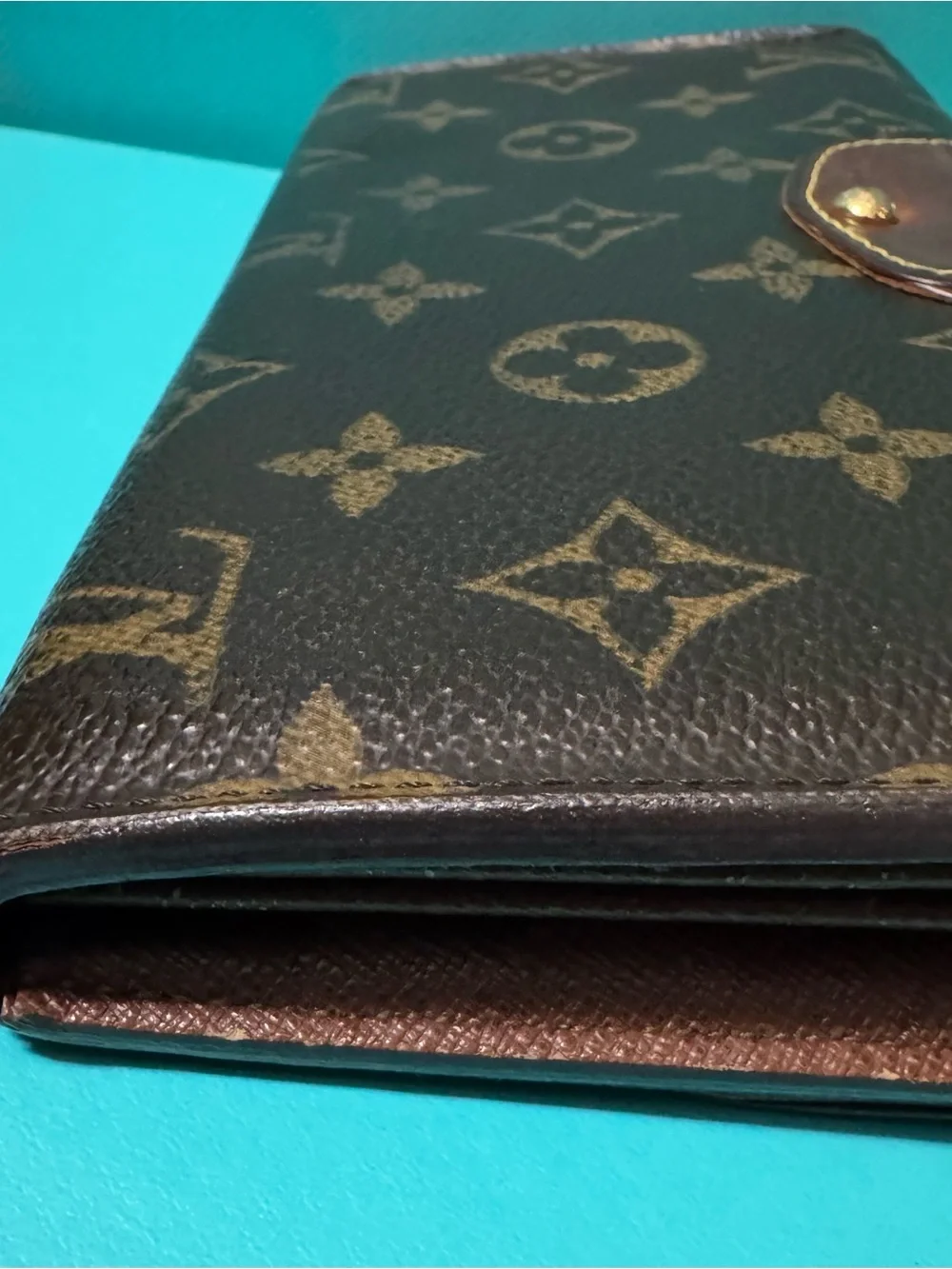 Louis Vuitton Monogram Canvas Wallet Clutch in Brown